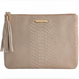 GiGi New York Elegant Beige Textured Clutch